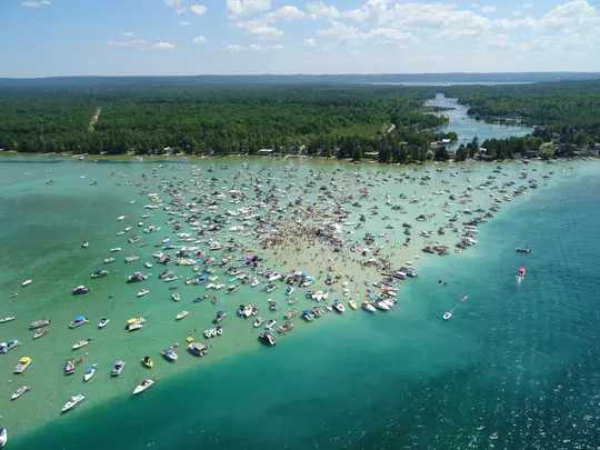 TorchLakeSandbar 2020 07 04 ph Michigan State Police